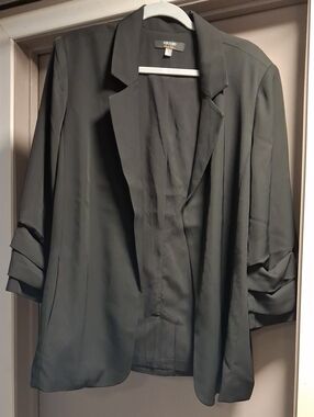 Nicole Miller Black Open-Front Draped Blazer